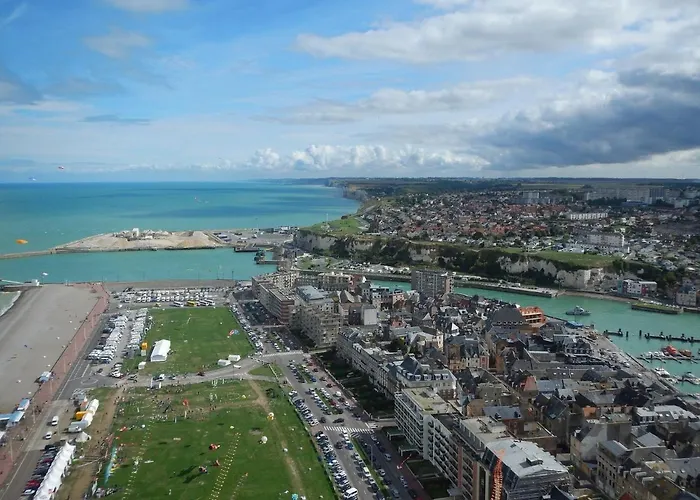 Perle Marine Haussmannienne - Lumineux & Calme - Proche Gare & Plage